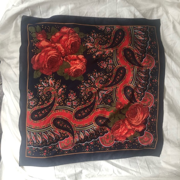 SOLD Vintage Scarf - Picture 1 of 2